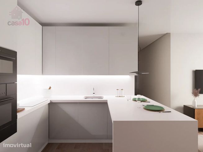 Vende-se apartamento T3 em edifício recuperado, no Montijo-2