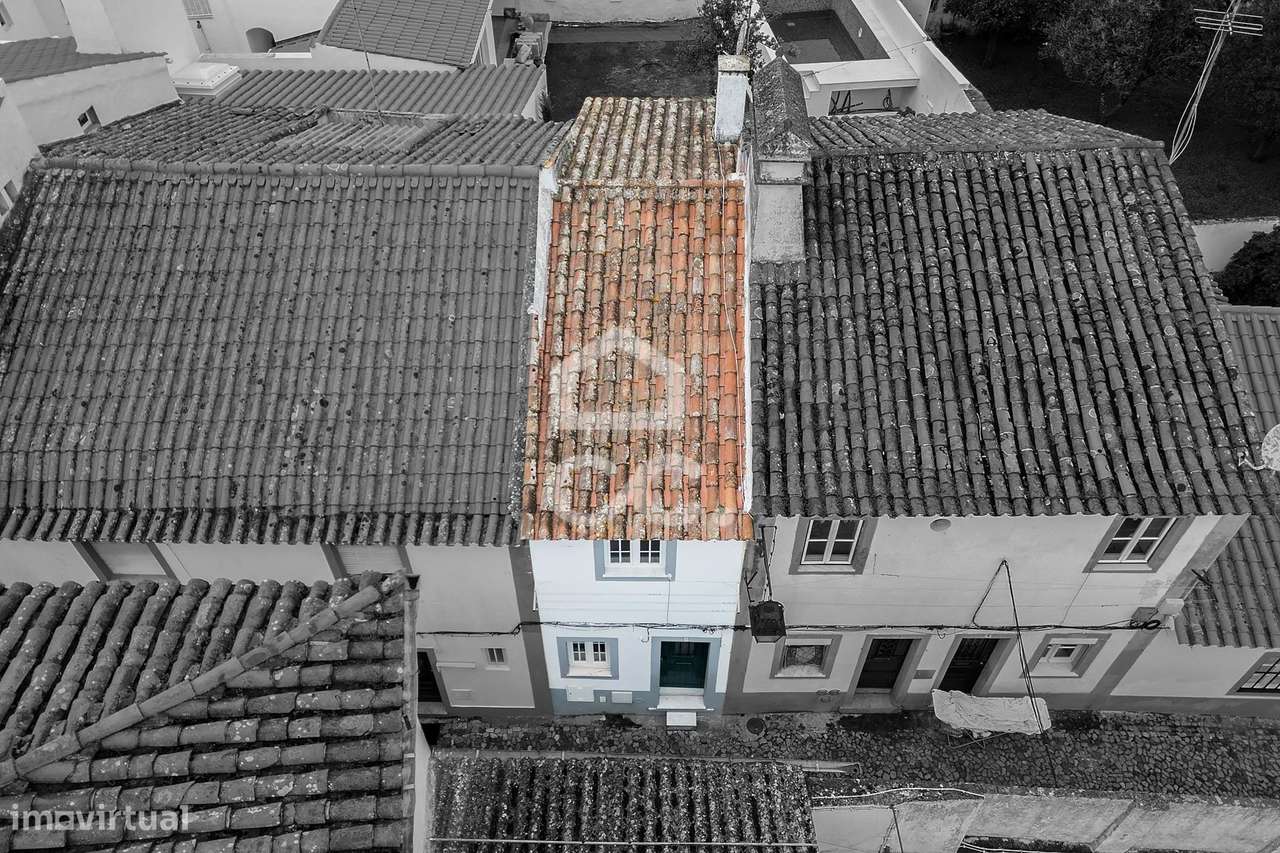 Moradia T2 com Saguão no Centro Histórico de Évora - Grande imagem: 5/25