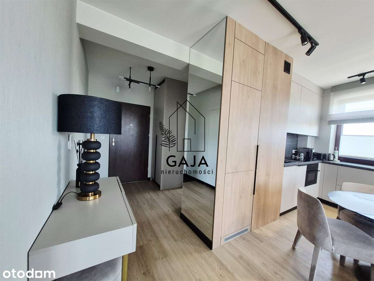 W pełni wyposażony apartament przy ul. Okulickiego-4