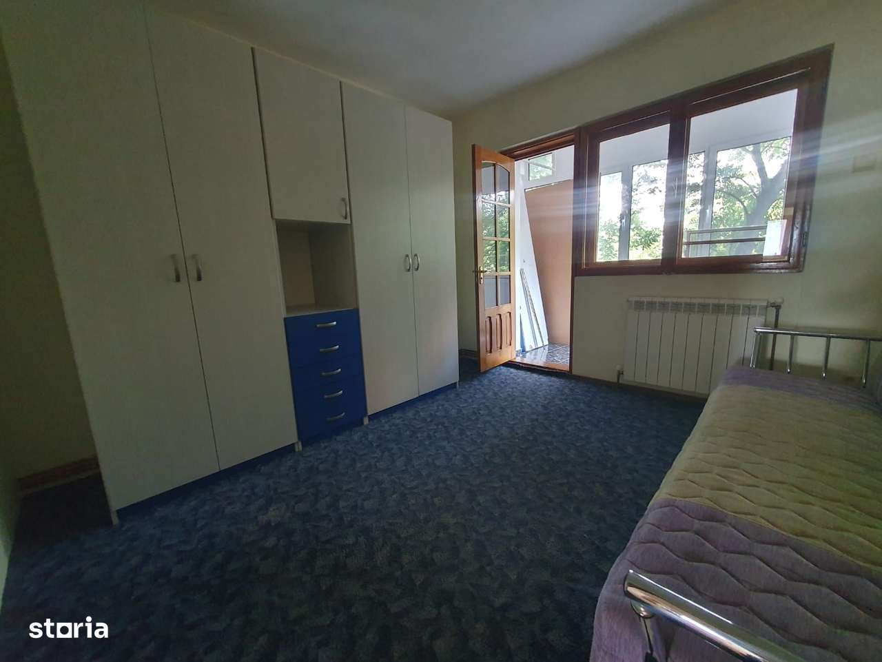 De vanzare apartament 3 camere etaj 1 Pod Ros-3