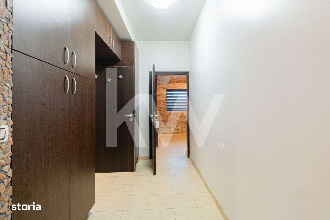 Apartament cu 3 camere, curte proprie si parcare inclusa-5