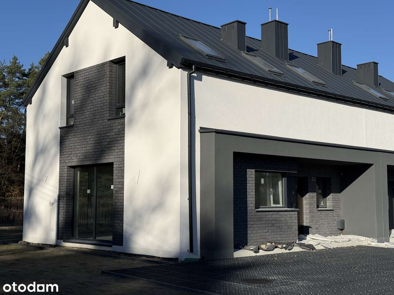 Kompaktowy bliźniak 94m2, duża działka 440m2 GOTOWY-16