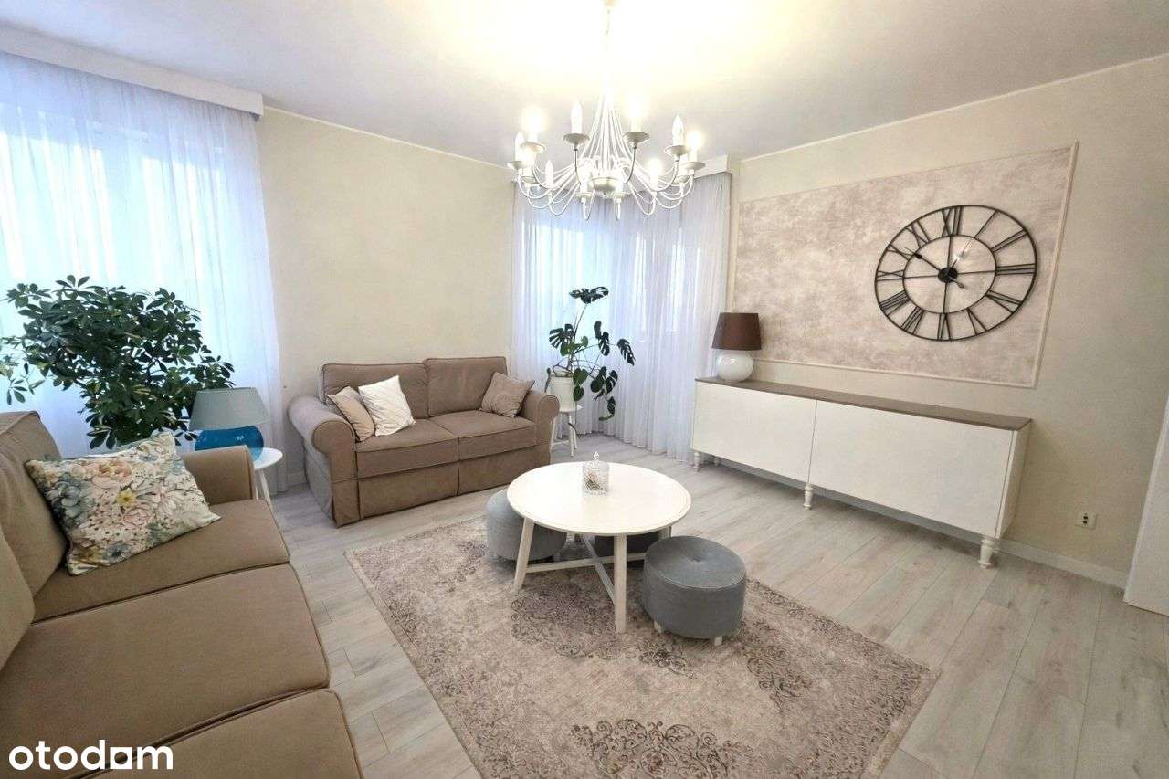 Bajecznie ładne, funkcjonalne, słoneczne - TARAS- miejsce postojowe-0