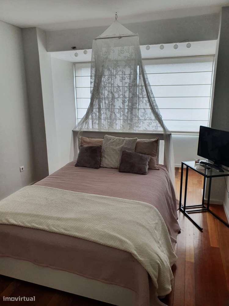 REF#4246 - T3 C/Garagem & Arrumos – À Avenida da Boavista, Porto-9