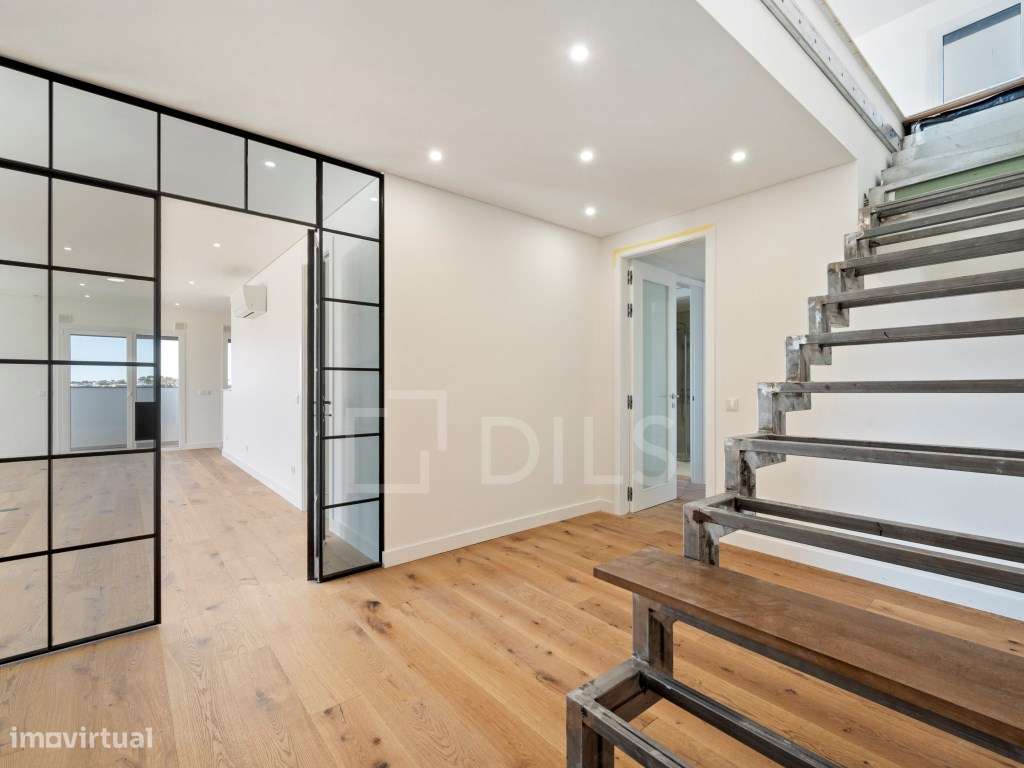 Penthouse T3 duplex com terraço em Almada - Grande imagem: 5/50