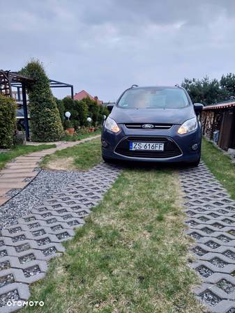 Ford Grand C-MAX - 4