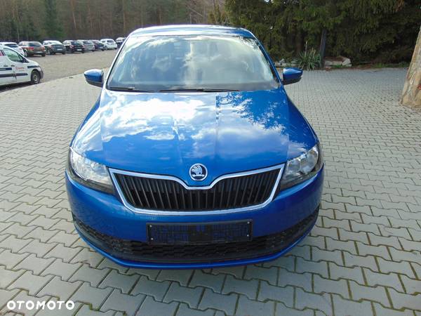 Skoda RAPID - 12