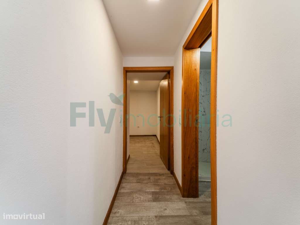 Moradia T2 + Moradia T1 Excelente Oportunidade de Investimento-7