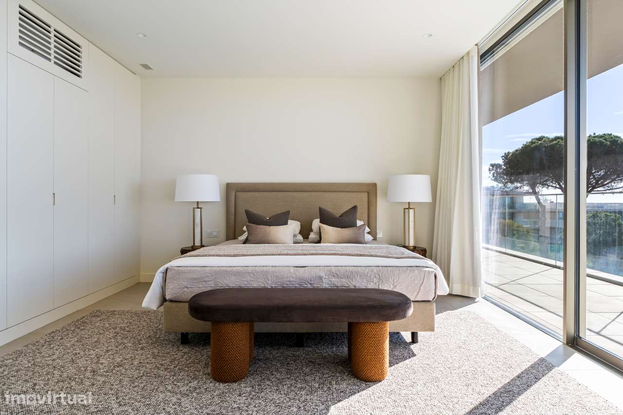 Luxuosa penthouse com vista mar e piscina aquecida-27