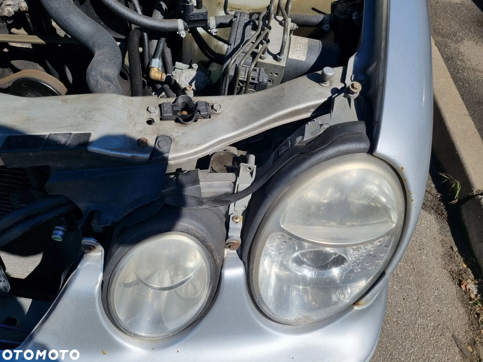Lampa przednia lewa prawa Mercedes CLK W208 lak 744 - 5