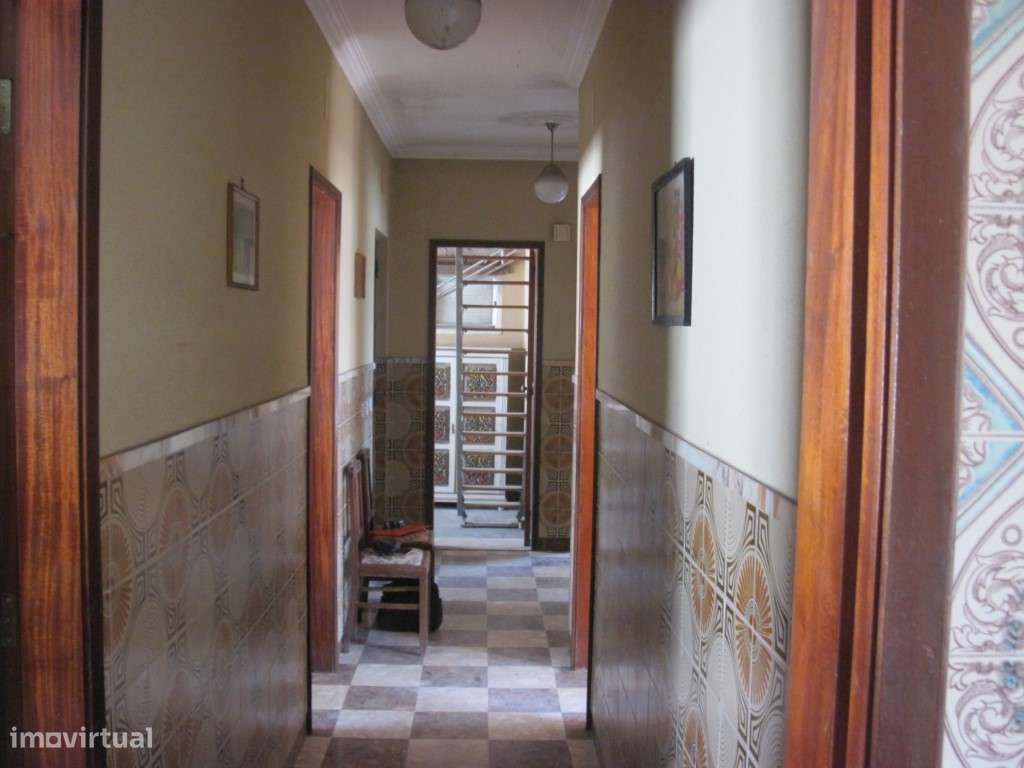 Moradia Térrea T3 com Garagem e Amplo Logradouro - Centro do Samouco-11