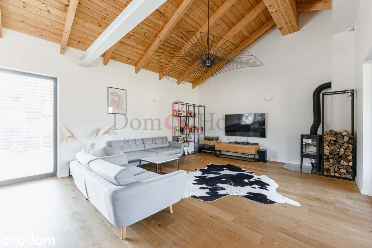 Parterowy dom dla rodziny, duży ogród-3