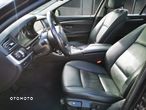 BMW Seria 5 525d xDrive Touring - 29