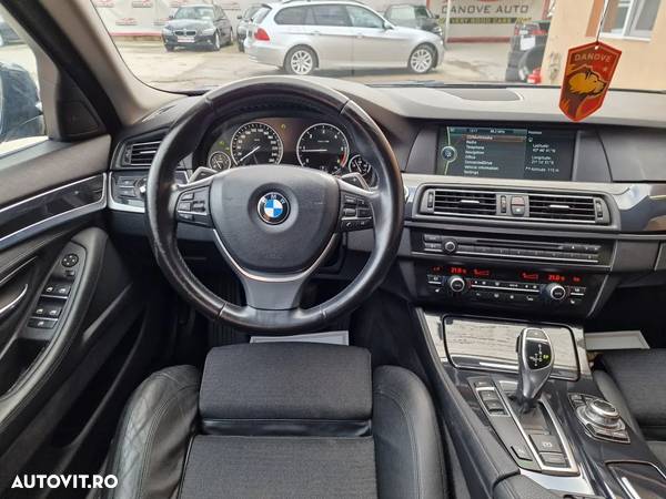BMW Seria 5 520d Touring Aut. - 19