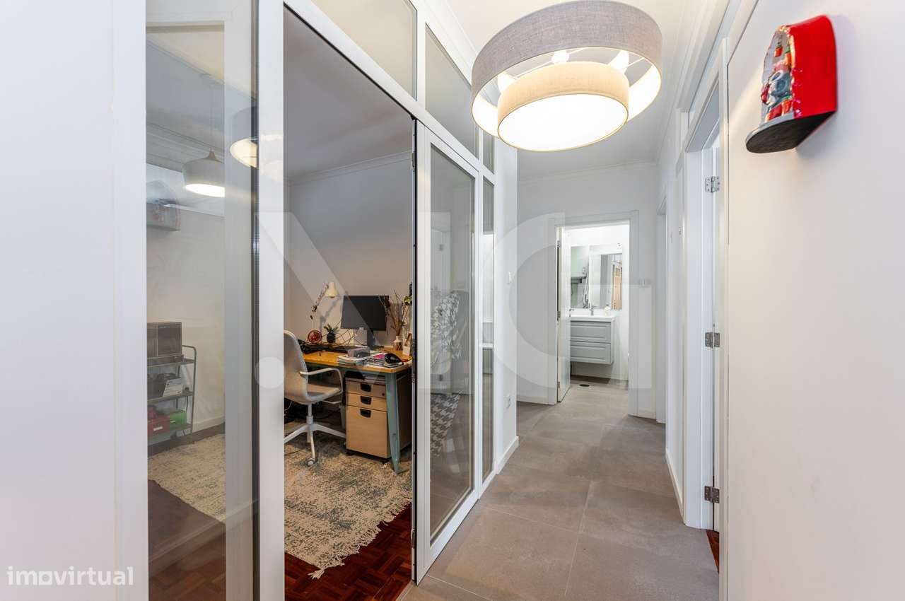 T2+1 com Varandas, Lugar de garagem, Totalmente Remodelado - Paranhos-7