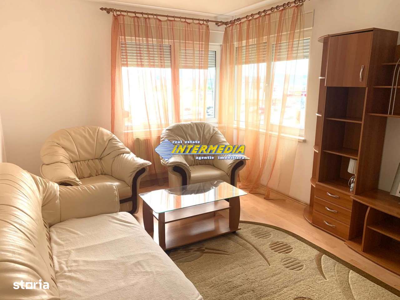 Apartament cu 2 camere de inchiriat Cetate finisat mobilat utilat - Imagine principală: 3/10