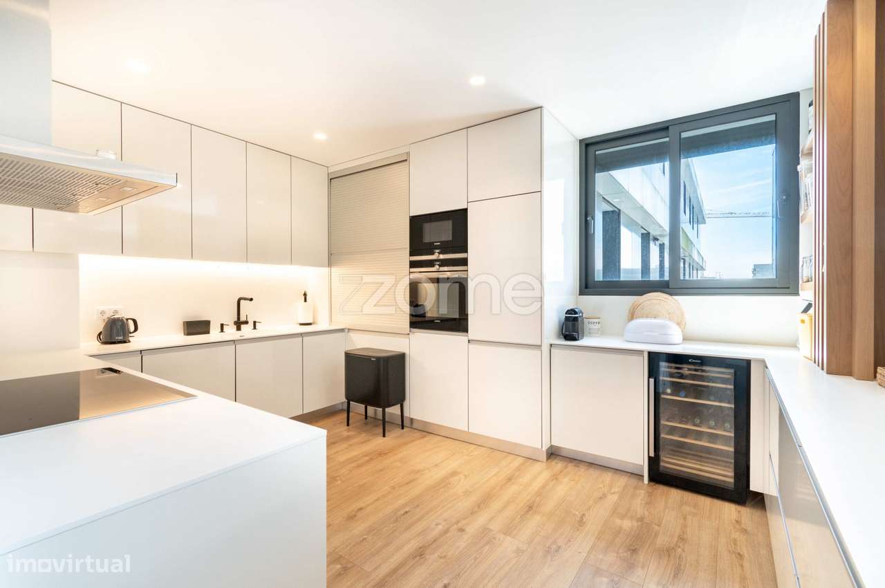 Apartamento T4 Matosinhos - Edificio Mouzinho de Albuquerque - Grande imagem: 5/50