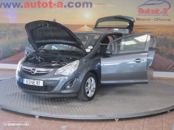 Opel Corsa 1.2 Enjoy FlexFuel - 9