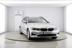 BMW 330 e Touring Auto - 2