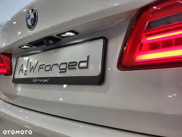 BMW Seria 5 530d xDrive Luxury Line - 37