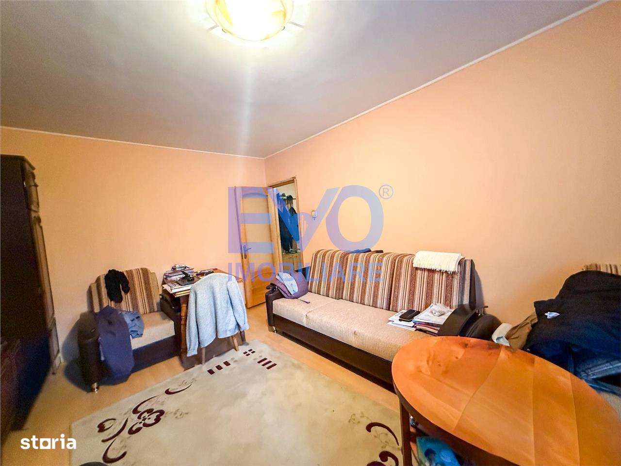 Apartament 3 camere, decomandat, etaj 1, de vanzare in zona Nicolina 2 - Imagine principală: 2/14