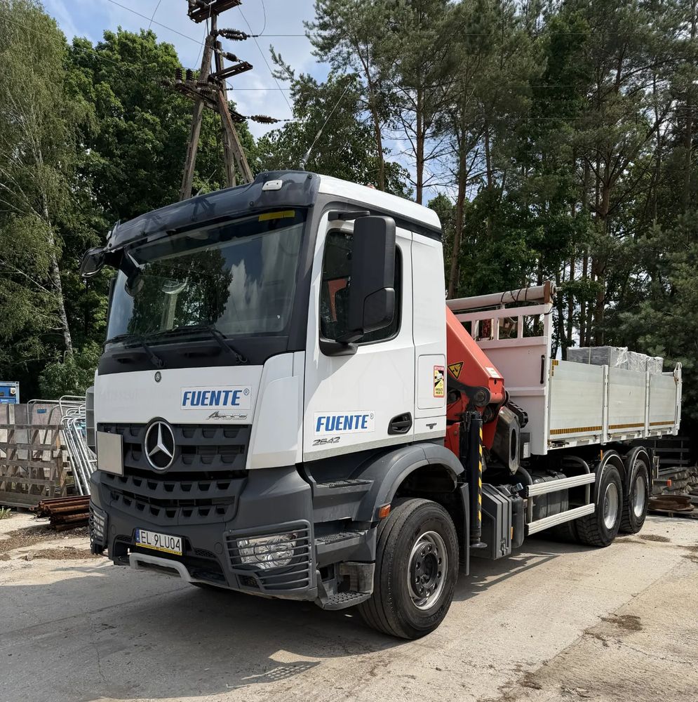 Mercedes-Benz Arocs 2016