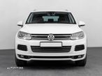 Volkswagen Touareg 3.0 V6 TDI BMT - 4