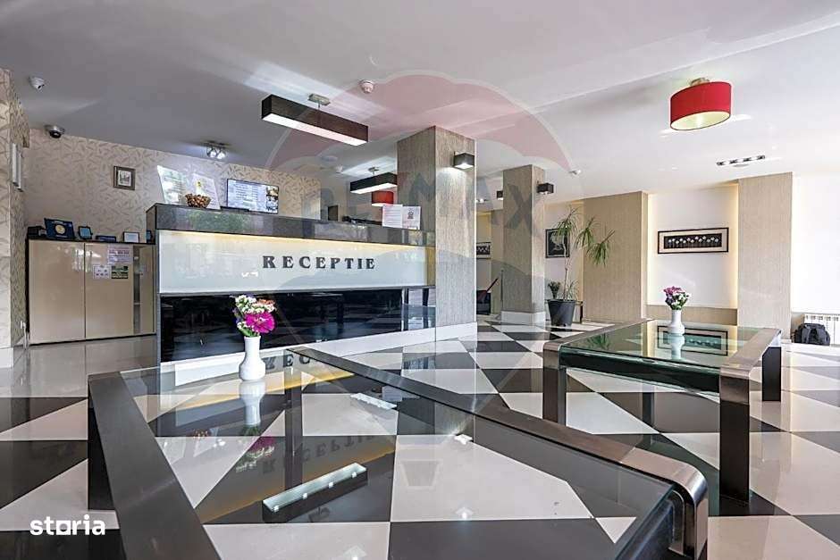 Hotel  cu 76 camere de vânzare în zona Libertatii Marriot-1
