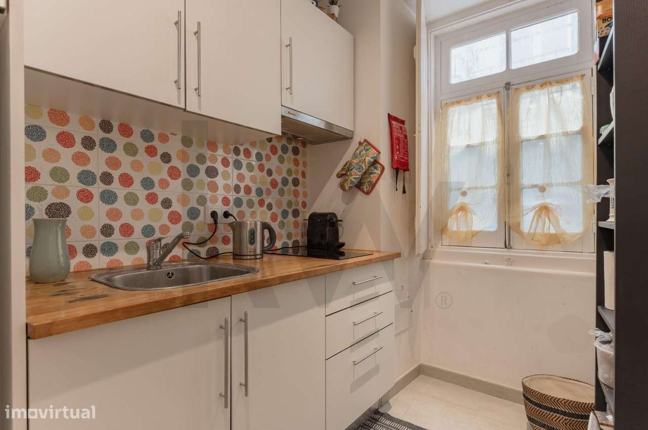 Apartamento T1 para venda na Madragoa, mobilado, equipado e com licenç - Grande imagem: 3/18