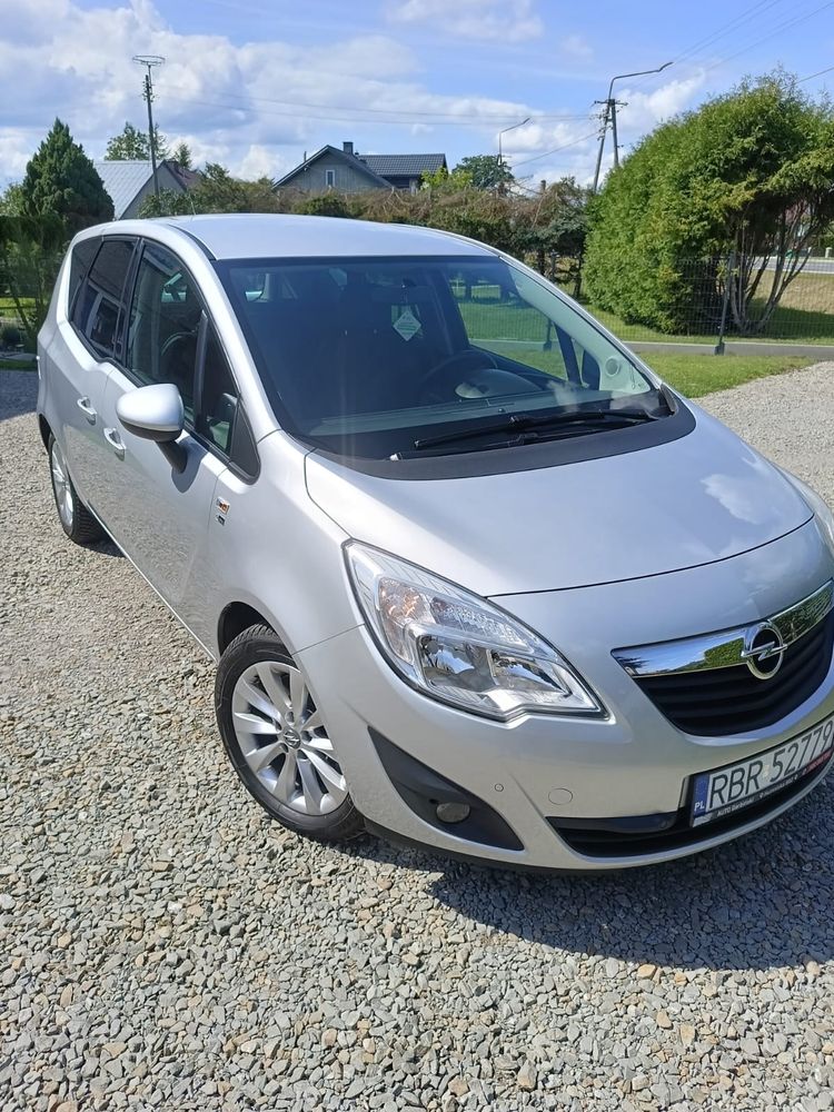 Opel Meriva II (2010-) 1.4 T Enjoy 2013