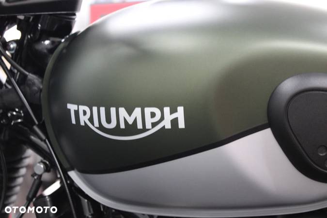 Triumph Street Scrambler - 14