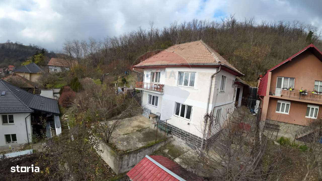 Casă / Vilă cu 5 camere de vânzare în zona Exterior Sud-6