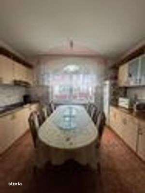 Casă / Vilă cu 5 camere de vânzare în zona Braytim - Imagine principală: 5/11