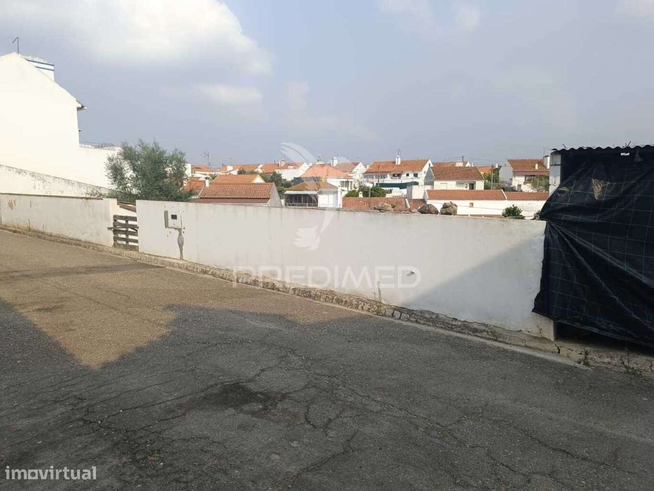 Terreno urbano com 276 m2, para construção de moradia com 165 m2 - Grande imagem: 2/11