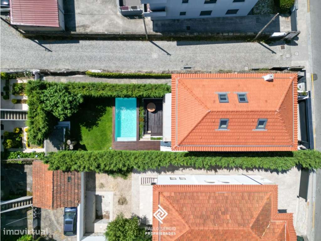 Moradia T3 de Luxo com piscina localizada na Foz do Douro - Grande imagem: 5/34