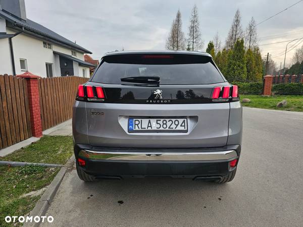 Peugeot 3008 1.2 PureTech Allure S&S EAT6 - 4