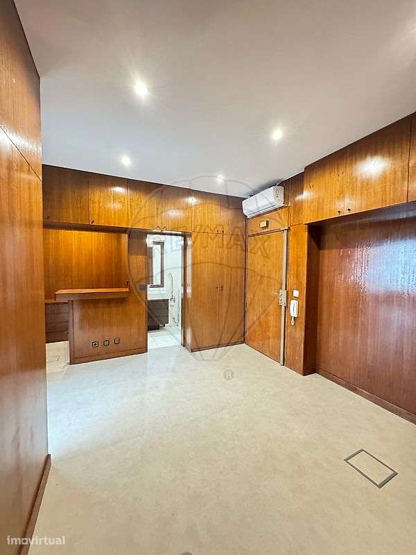 Escritório  para arrendamento - Grande imagem: 5/9