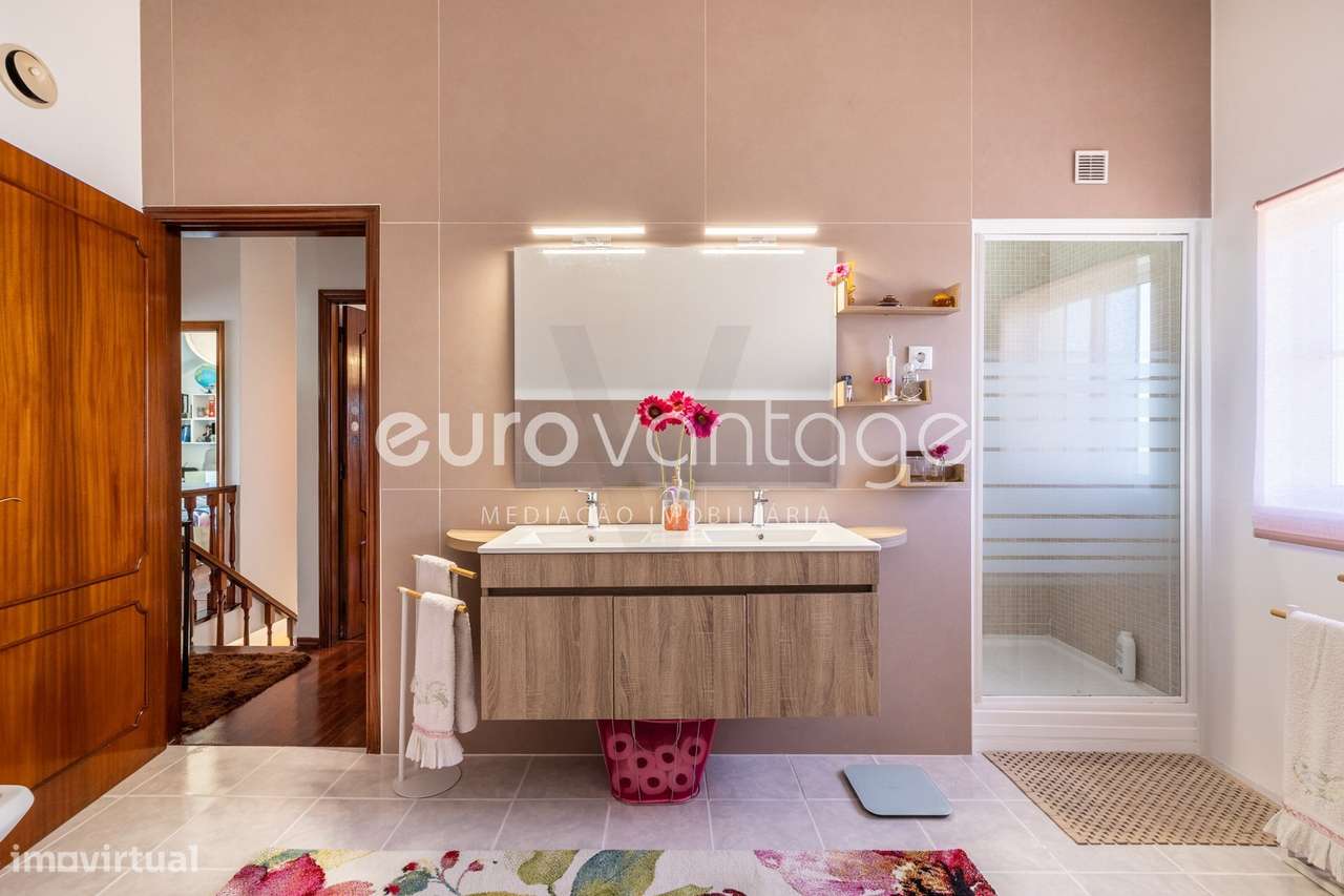 MORADIA T4 Leiria/Charme/Elegancia-36