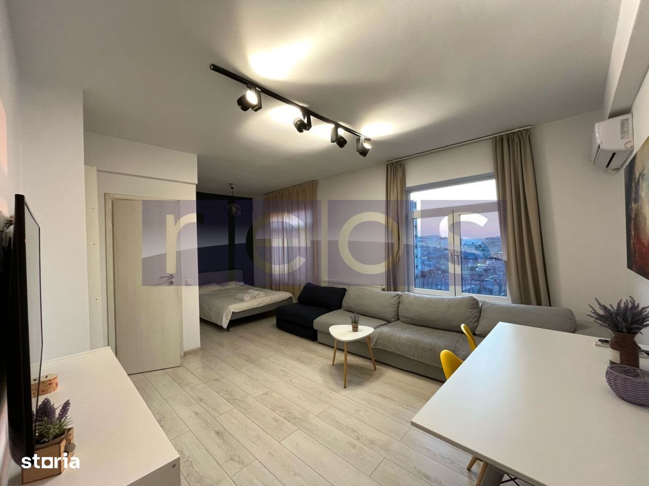 VANZARE APARTAMENT 2 CAMERE | PIATA ROMANA