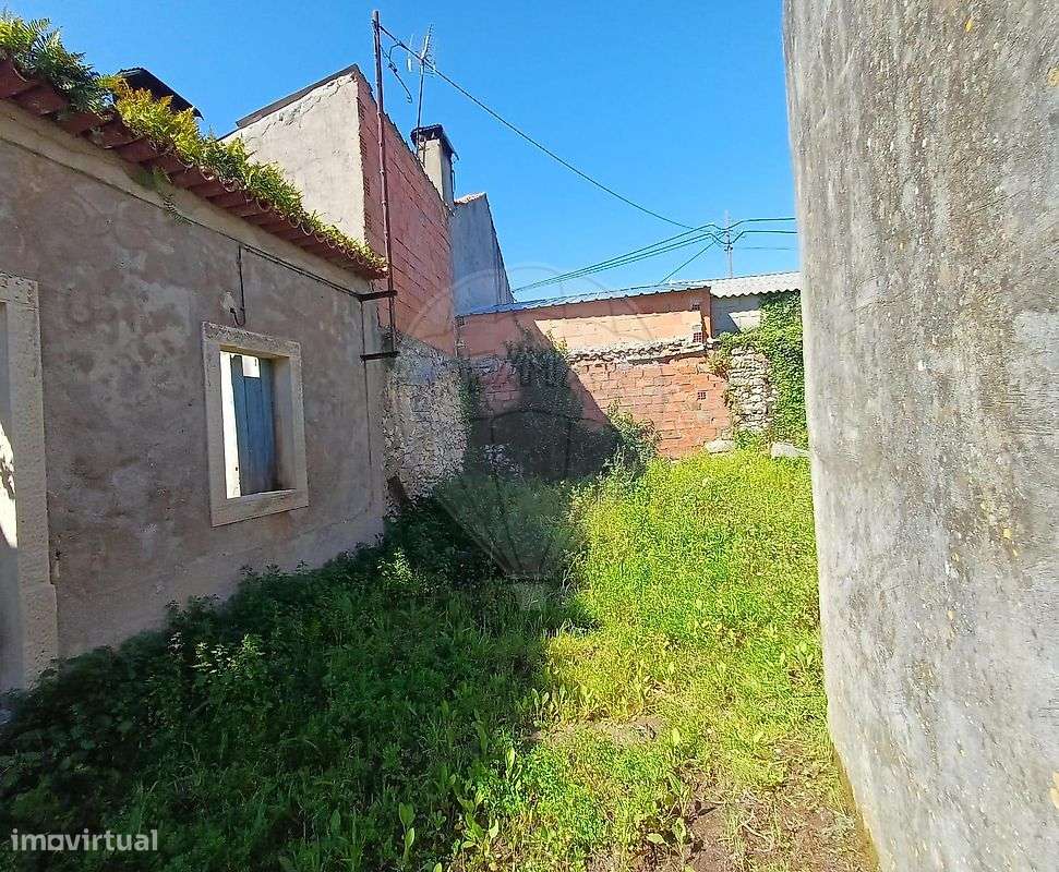 Moradia T2 para venda - Grande imagem: 3/9