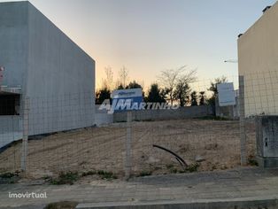 Terreno, Construção Moradia 2 Frentes