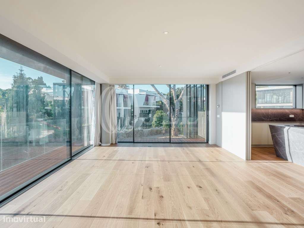 Moradia T4+1 vista mar em condomínio em Cascais - Grande imagem: 4/27