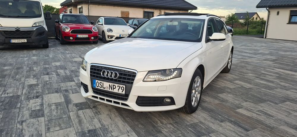 Audi A4 B8 2.0 TDI DPF Ambiente 2010