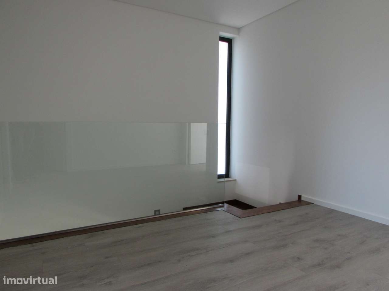 Moradia Gaveto, T3 ou T4.-13