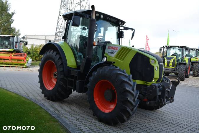 Claas ARION 530 Hexashift - 8