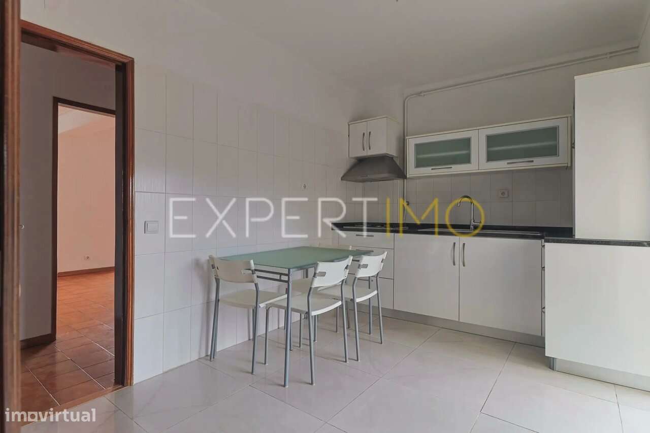 Excelente T2 com varanda e estacionamento em Eiras - Coimbra-6