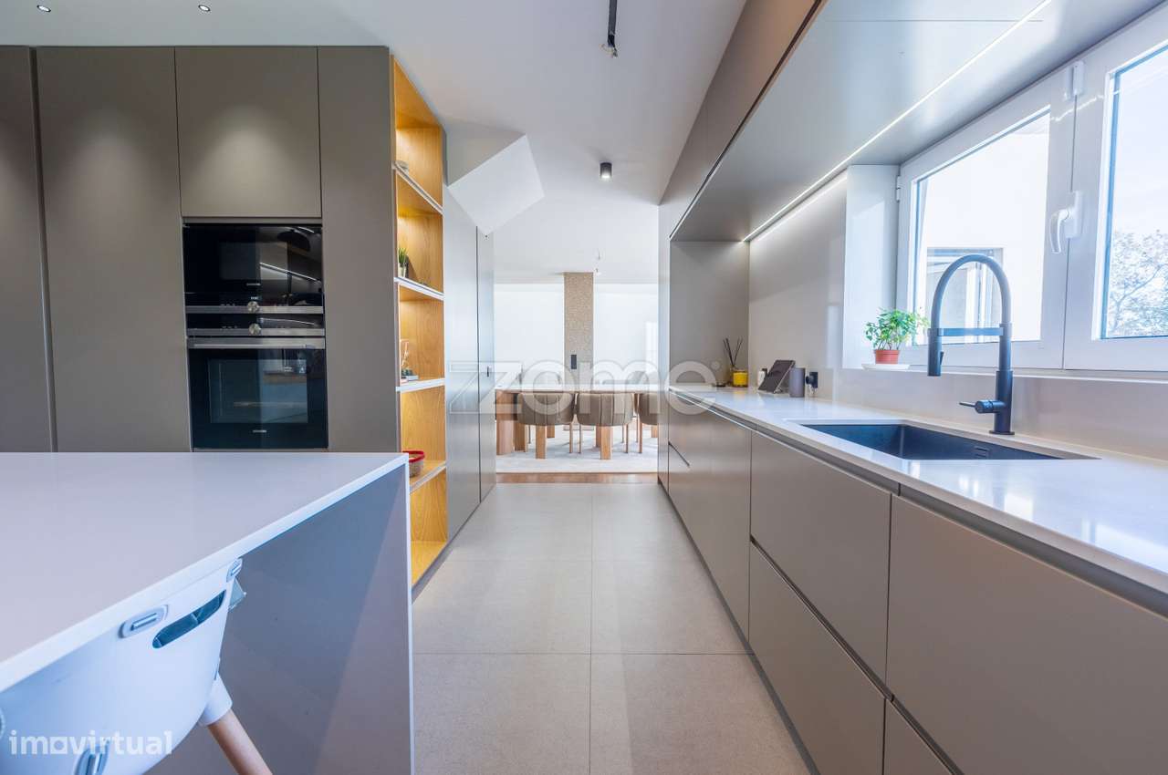 Luxo, privacidade e tecnologia - T4+1 Premium em Guimarães-12