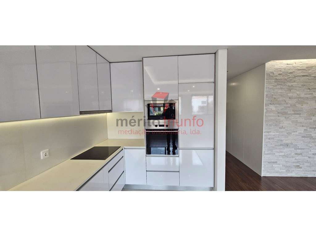 Oferta Escritura e Registo- Apartamento T3 NOVO - Ramalde - Porto-6