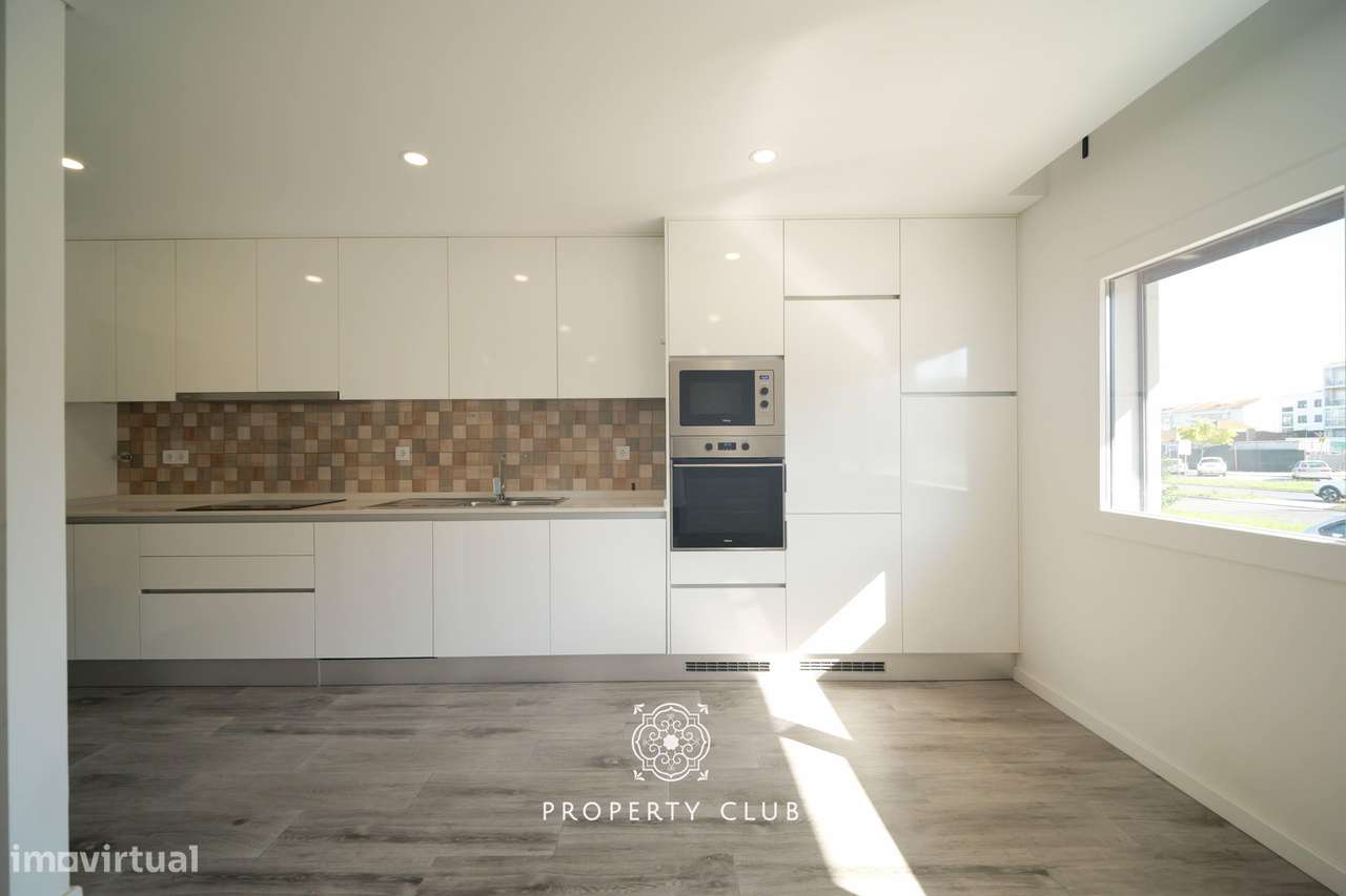 Apartamento T3 semi-novo na Urbanização Val Flores – Pinhal Novo-21