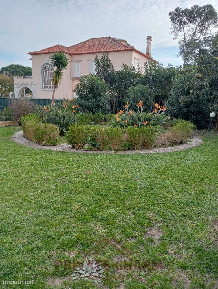 Moradia independente no Restelo, Belém-9